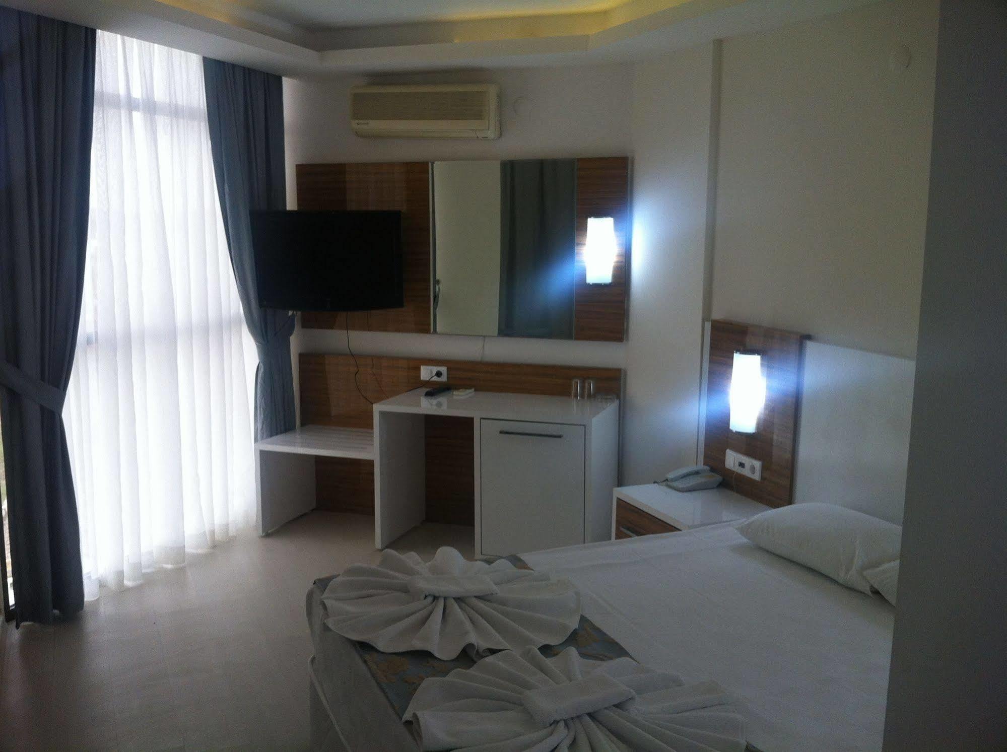 Poseidon Cesme Resort 外观 照片